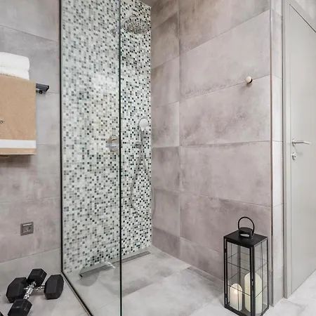 Hygge A Premium Retreat With Jacuzzi & Sauna Villa